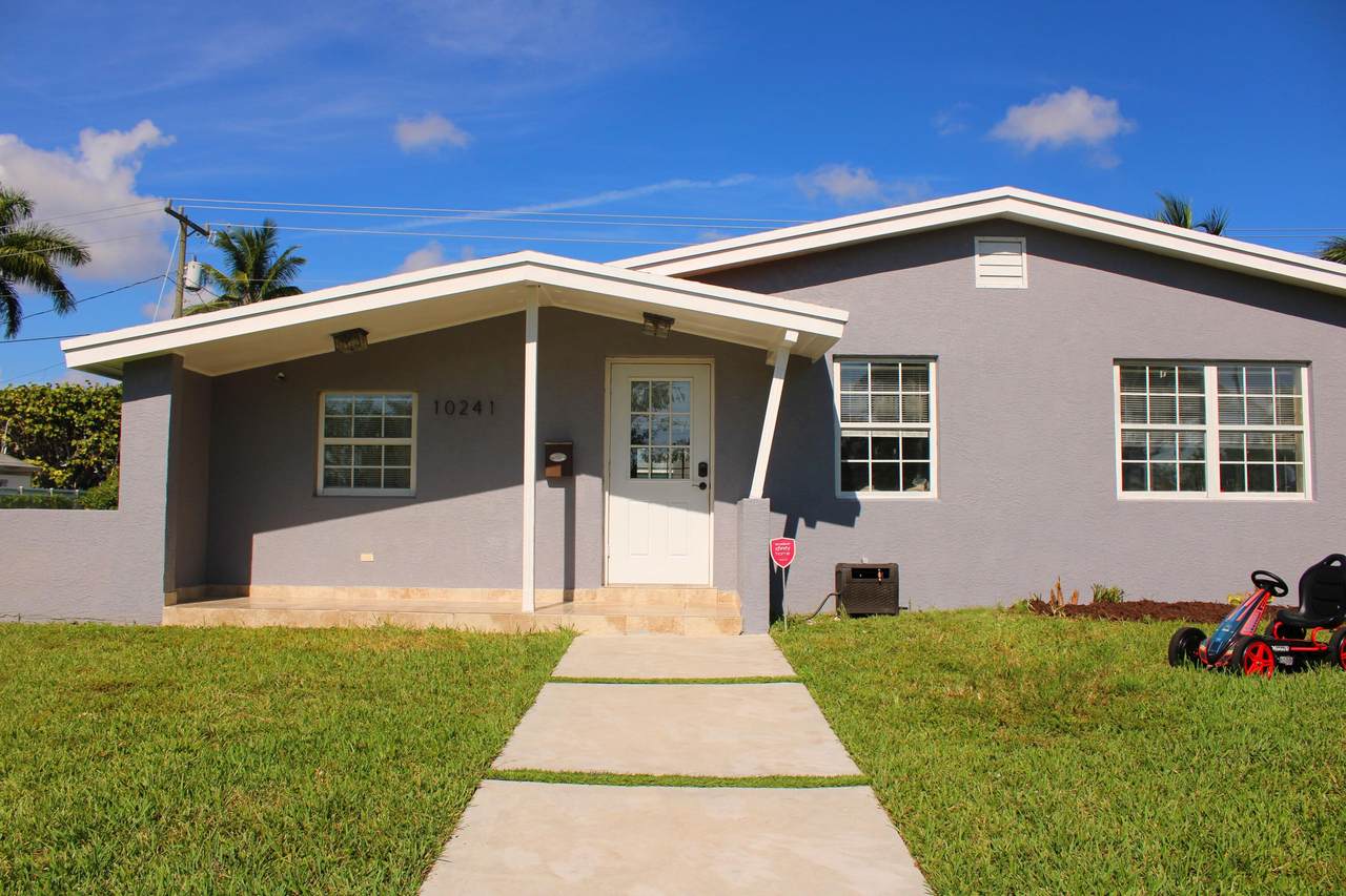 10241 Dominican Drive - Photo 1