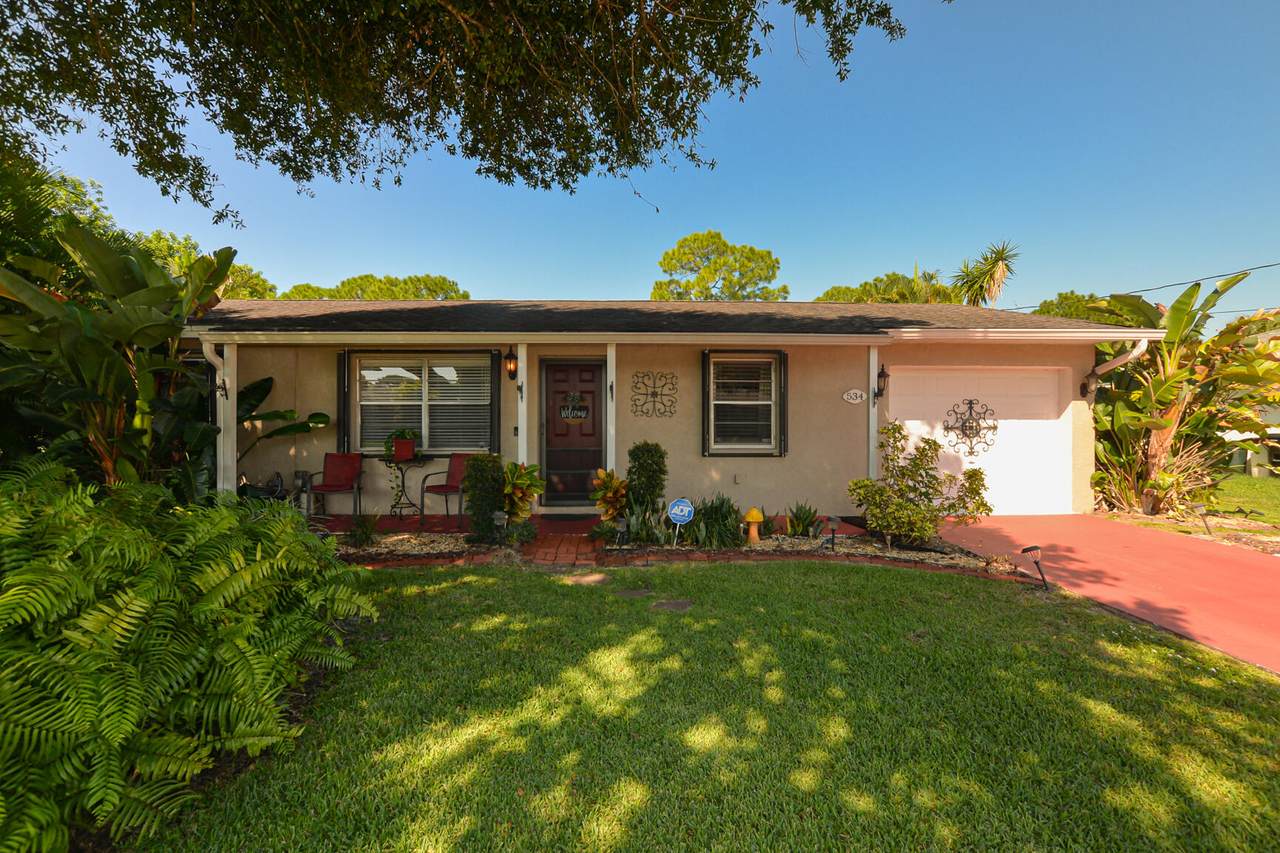 534 Kingston Street - Photo 1