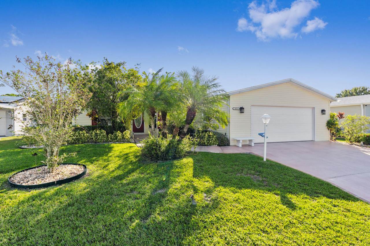 3052 Eagles Nest Way - Photo 1