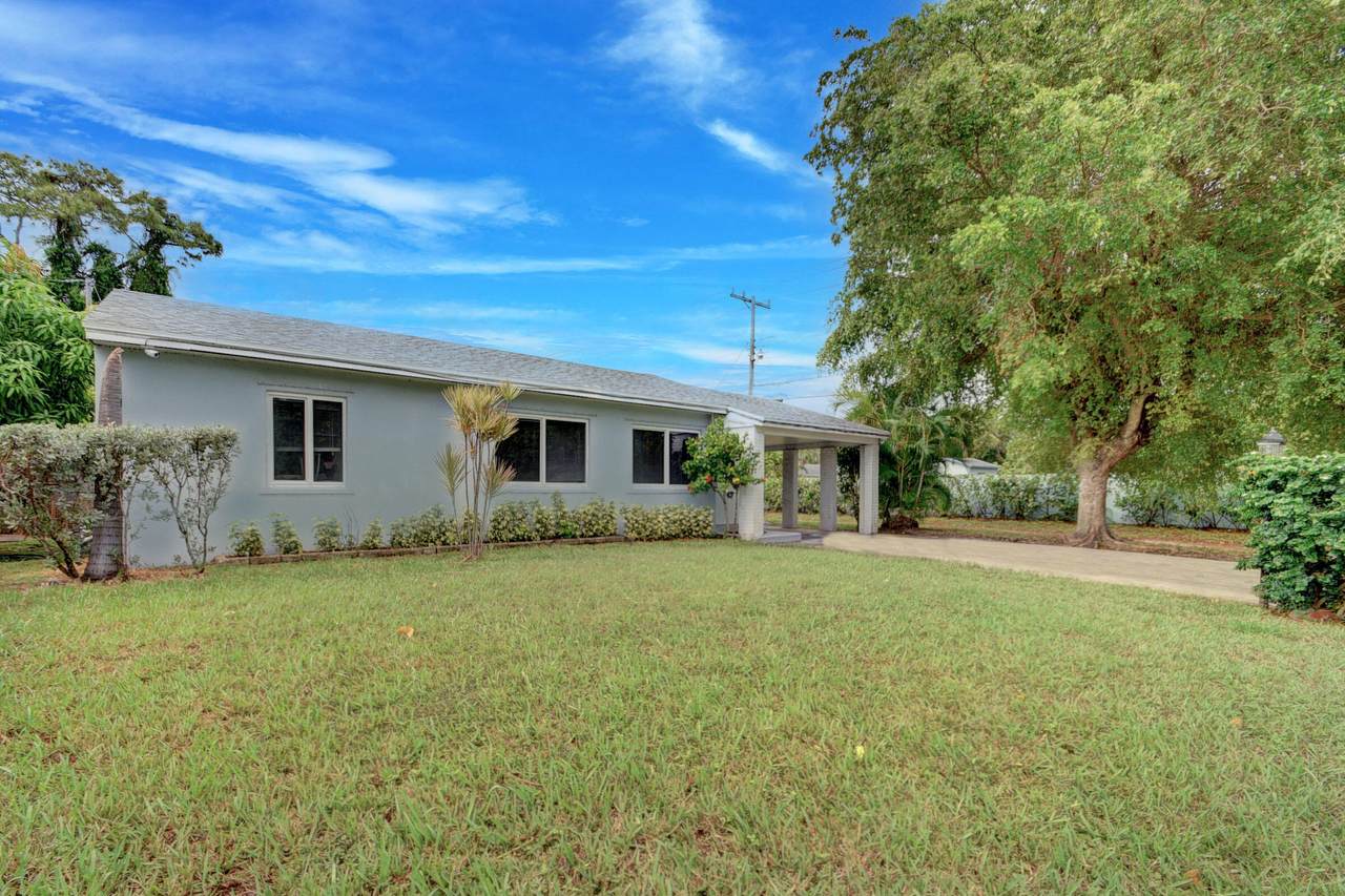 6611 Lytle Court - Photo 1