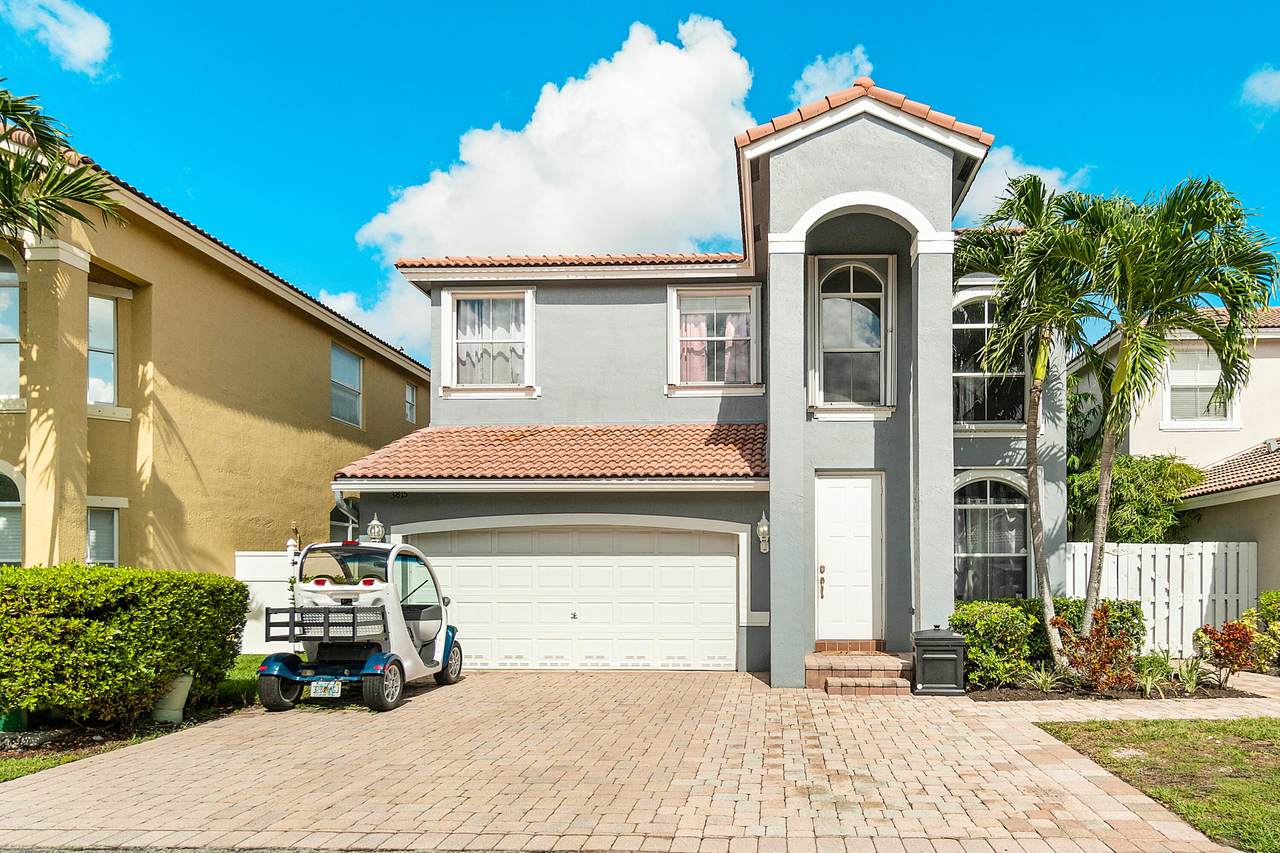 3815 50th Street - Photo 1