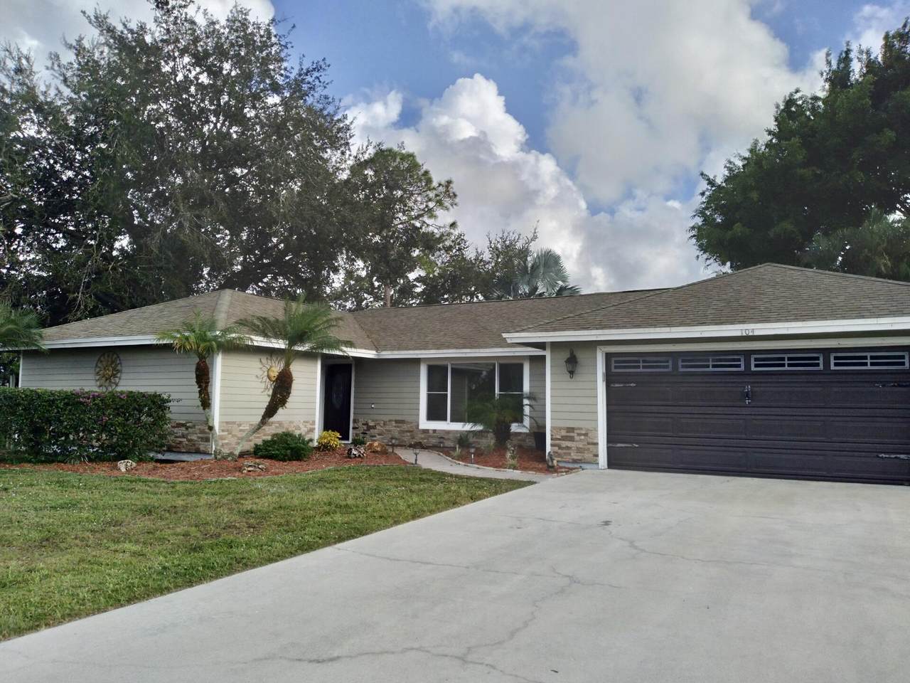 104 Segura Street - Photo 1