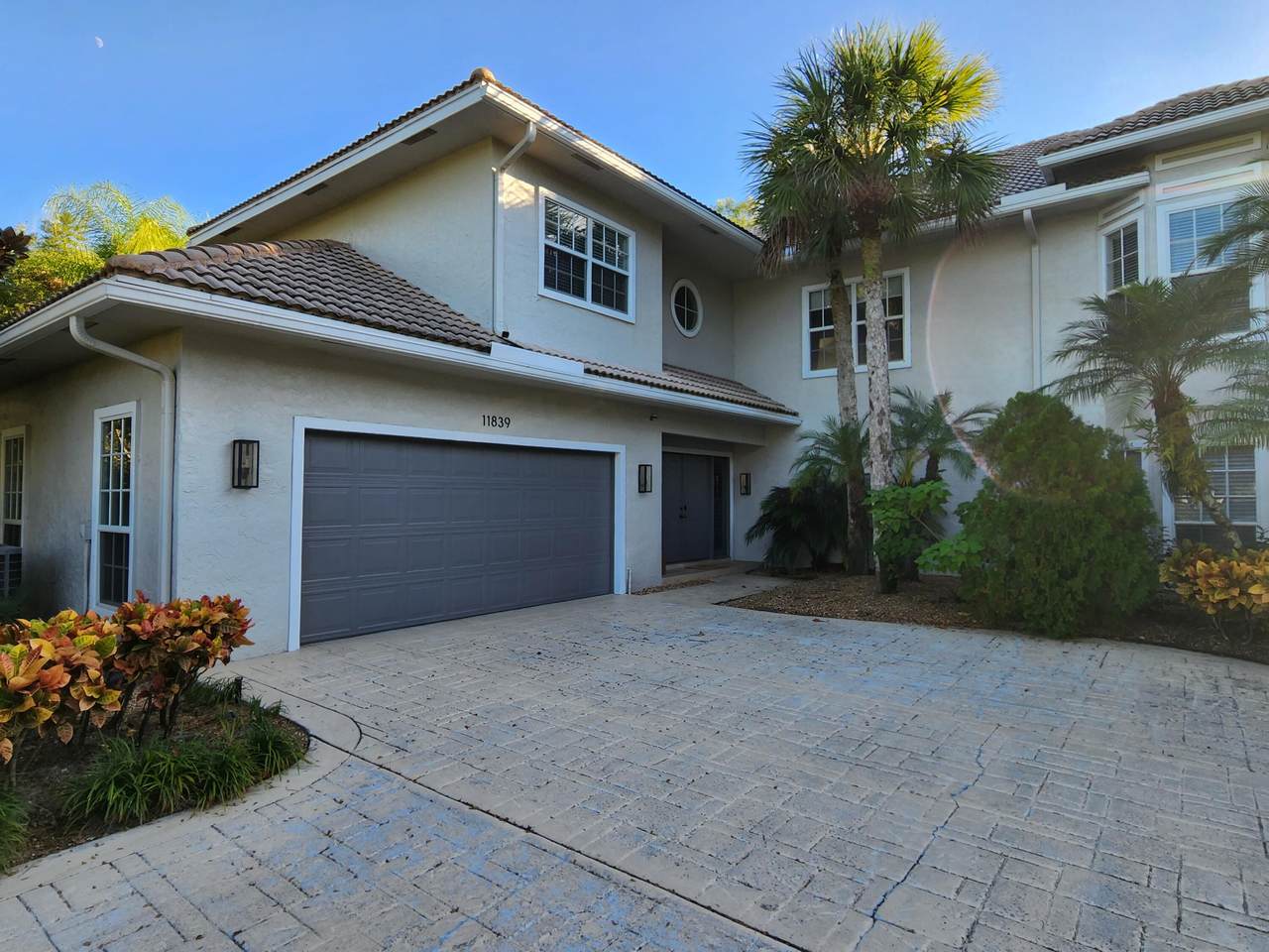 11839 Pebblewood Drive - Photo 1