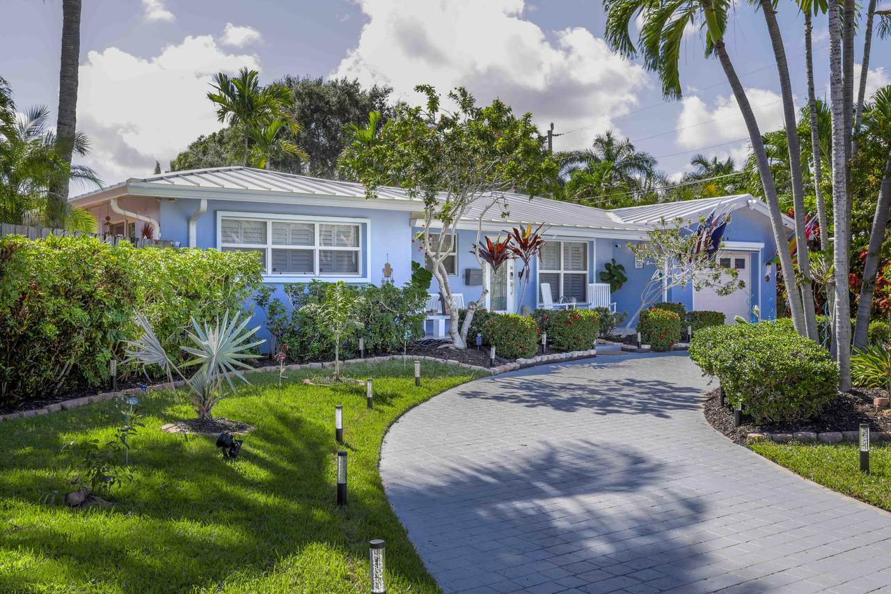 1708 Coral Gardens Drive - Photo 1