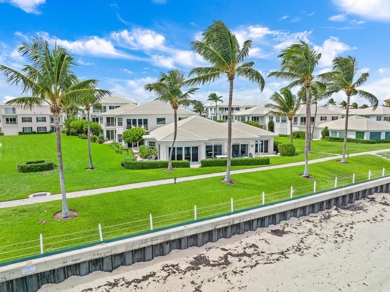 550 Ocean Boulevard - Photo 1