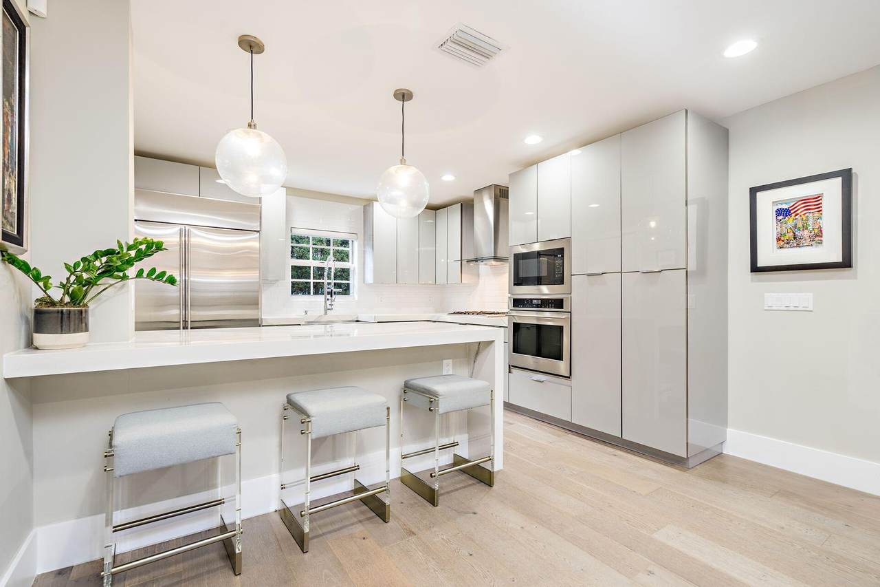 312 Cordova Road - Photo 1