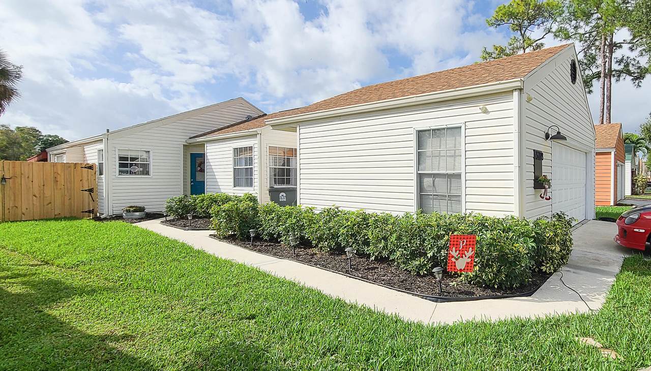 5728 Rambler Rose Way - Photo 1