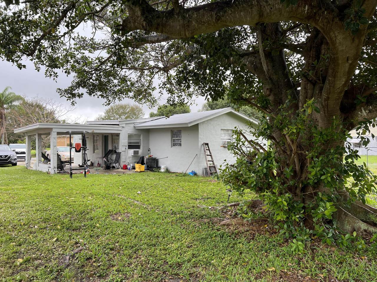 3708 Avenue K - Photo 1