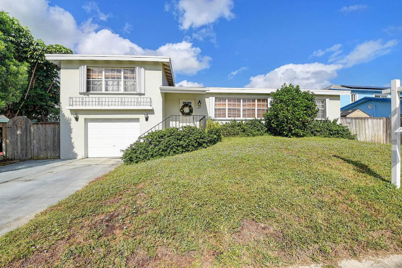 1326 Ontario Drive - Photo 1