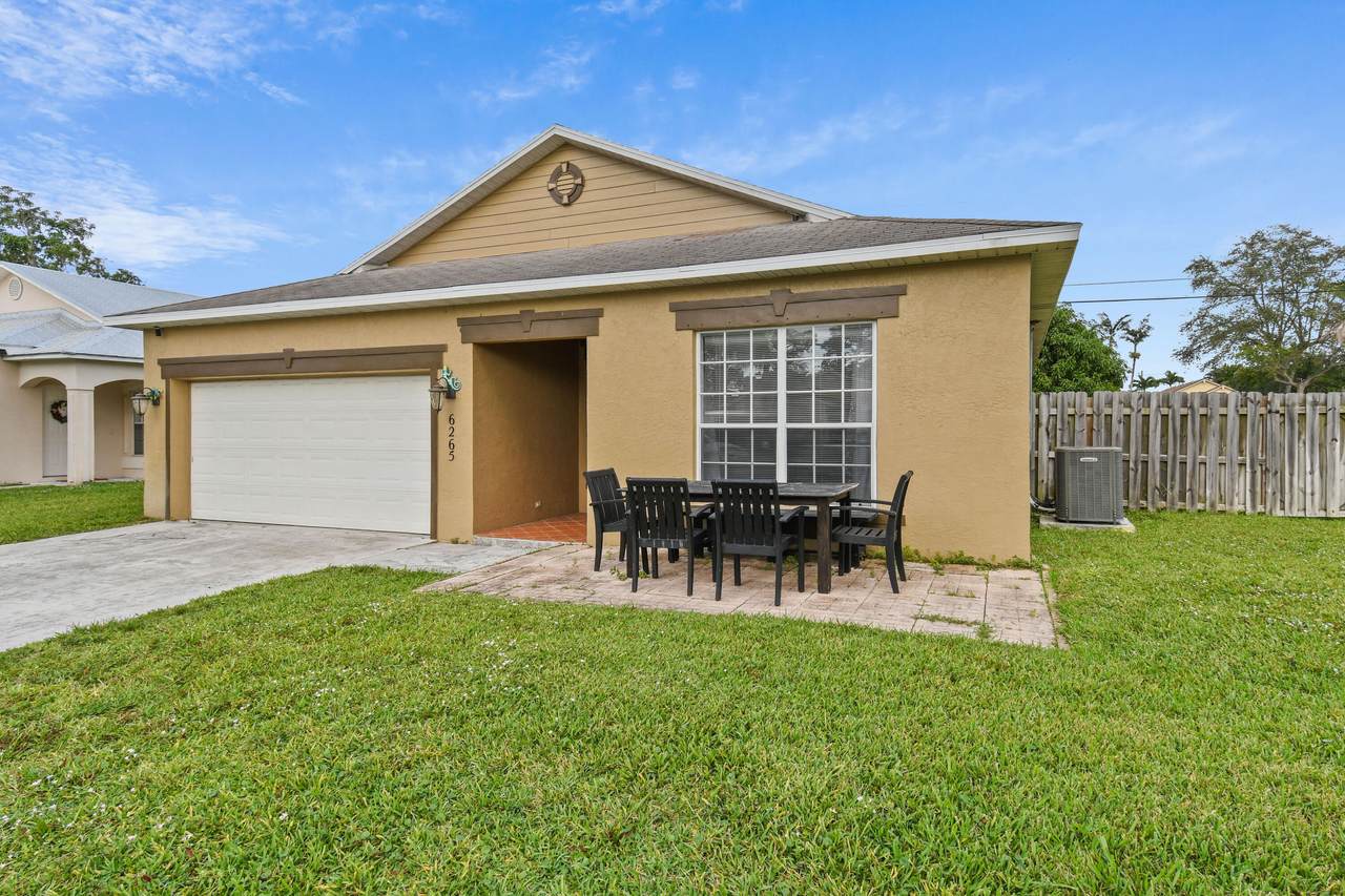 6265 Dimond Street - Photo 1