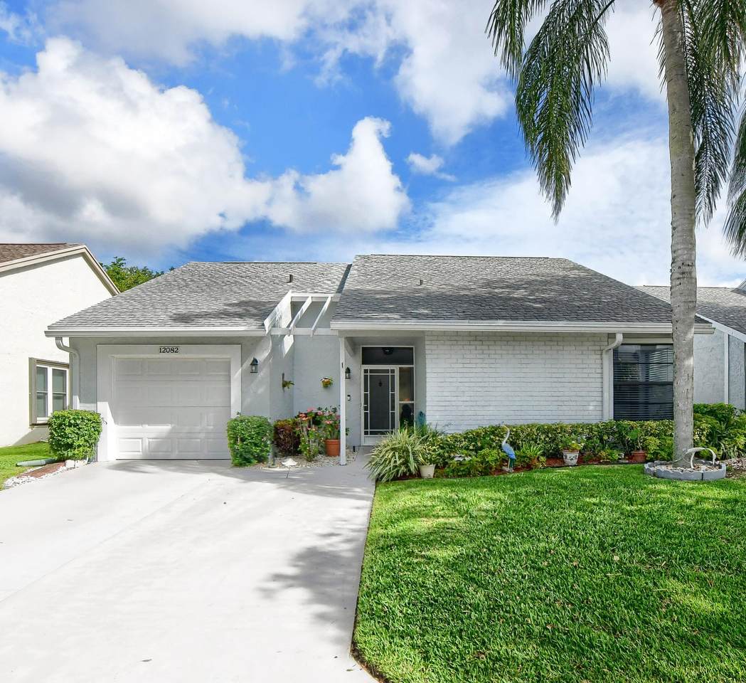 12082 Country Greens Boulevard - Photo 1