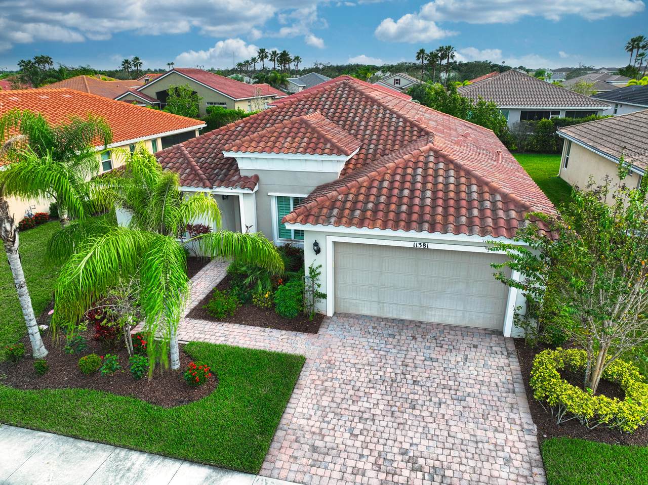 11381 Aspen Lane - Photo 1