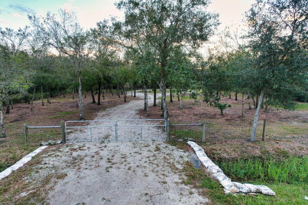 21772 266th Street - Photo 1
