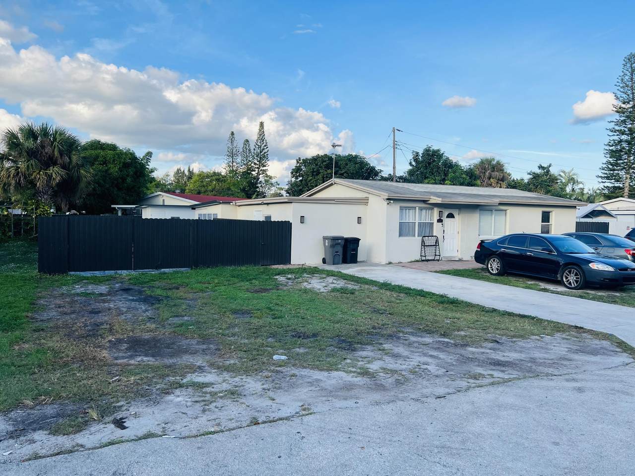 4375 Brentwood Court - Photo 1