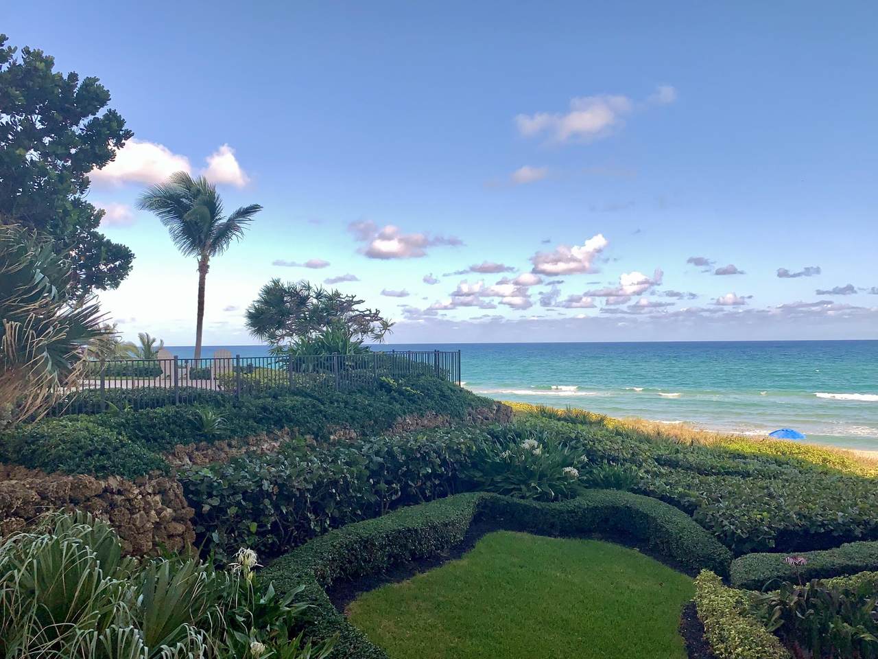 550 Ocean Boulevard - Photo 1