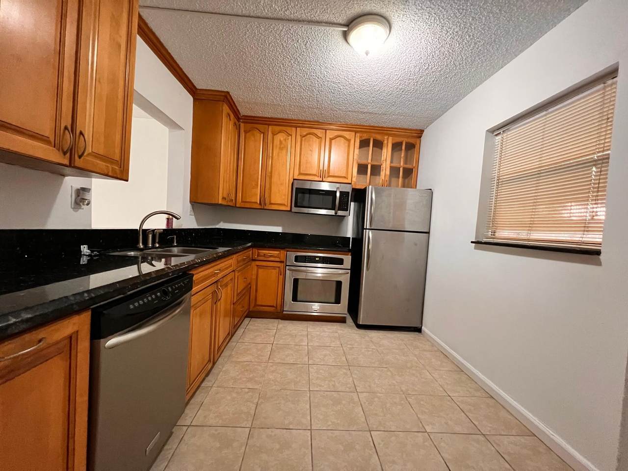 2850 Somerset Drive - Photo 1