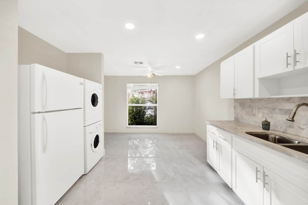 1530 18th Avenue - Photo 1