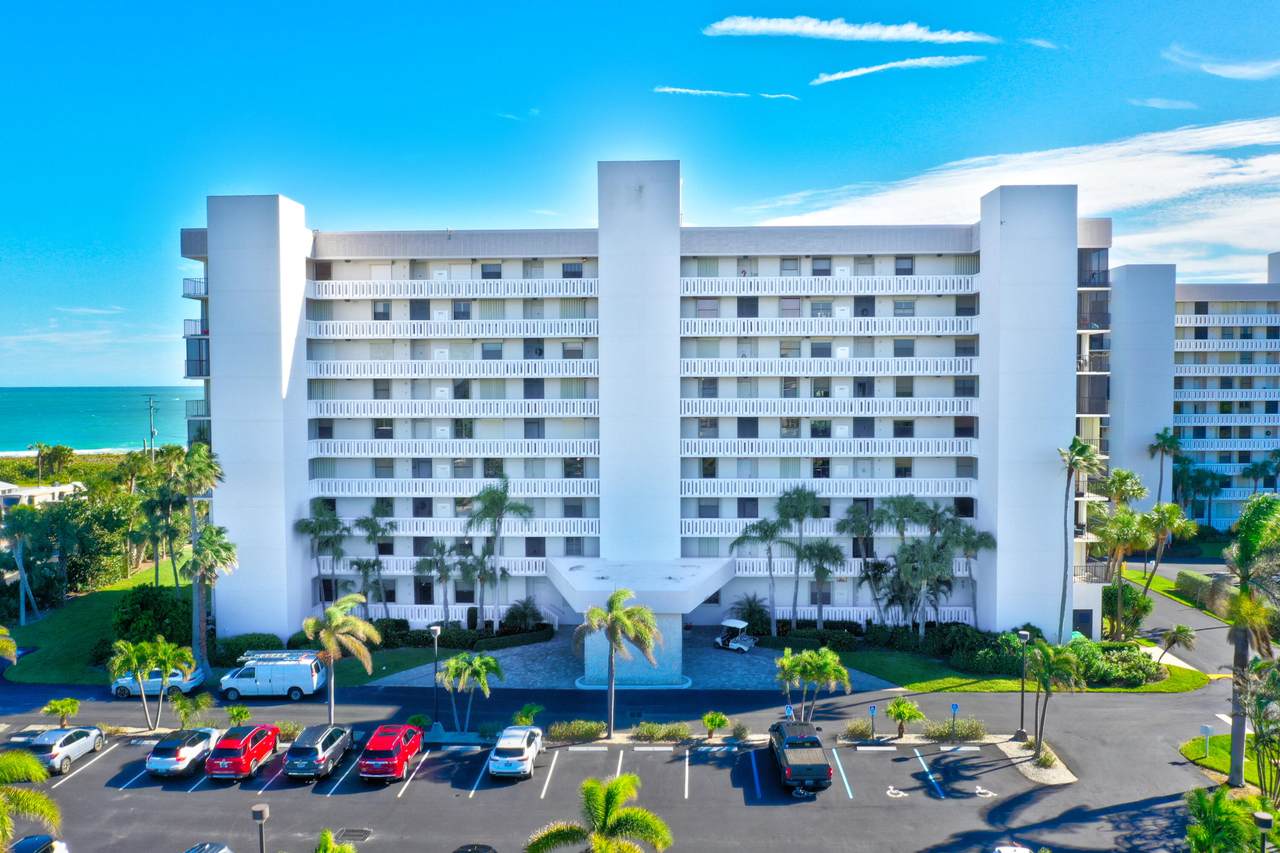 5061 North Highway A1a - Photo 1