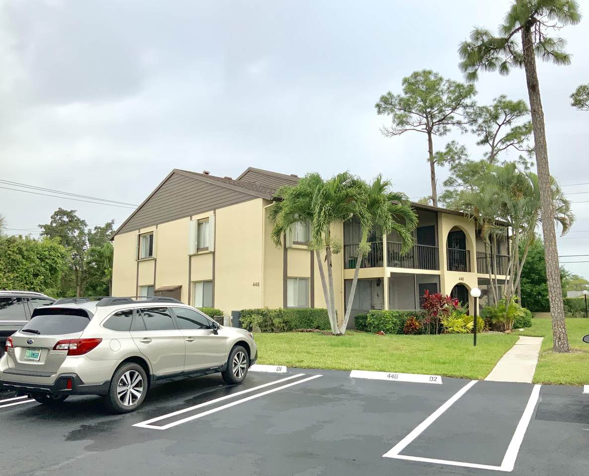 446 Pine Glen Lane - Photo 1