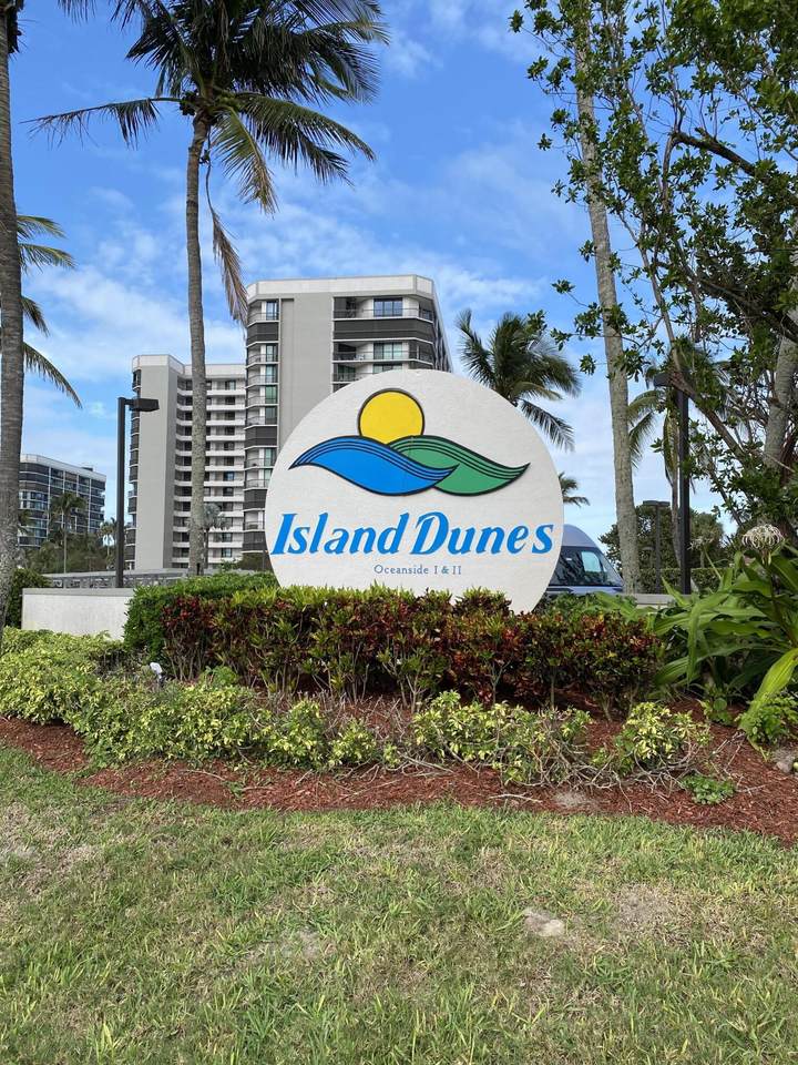 8800 Ocean Drive - Photo 1