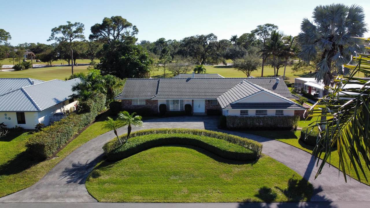 437 Muirfield Drive - Photo 1