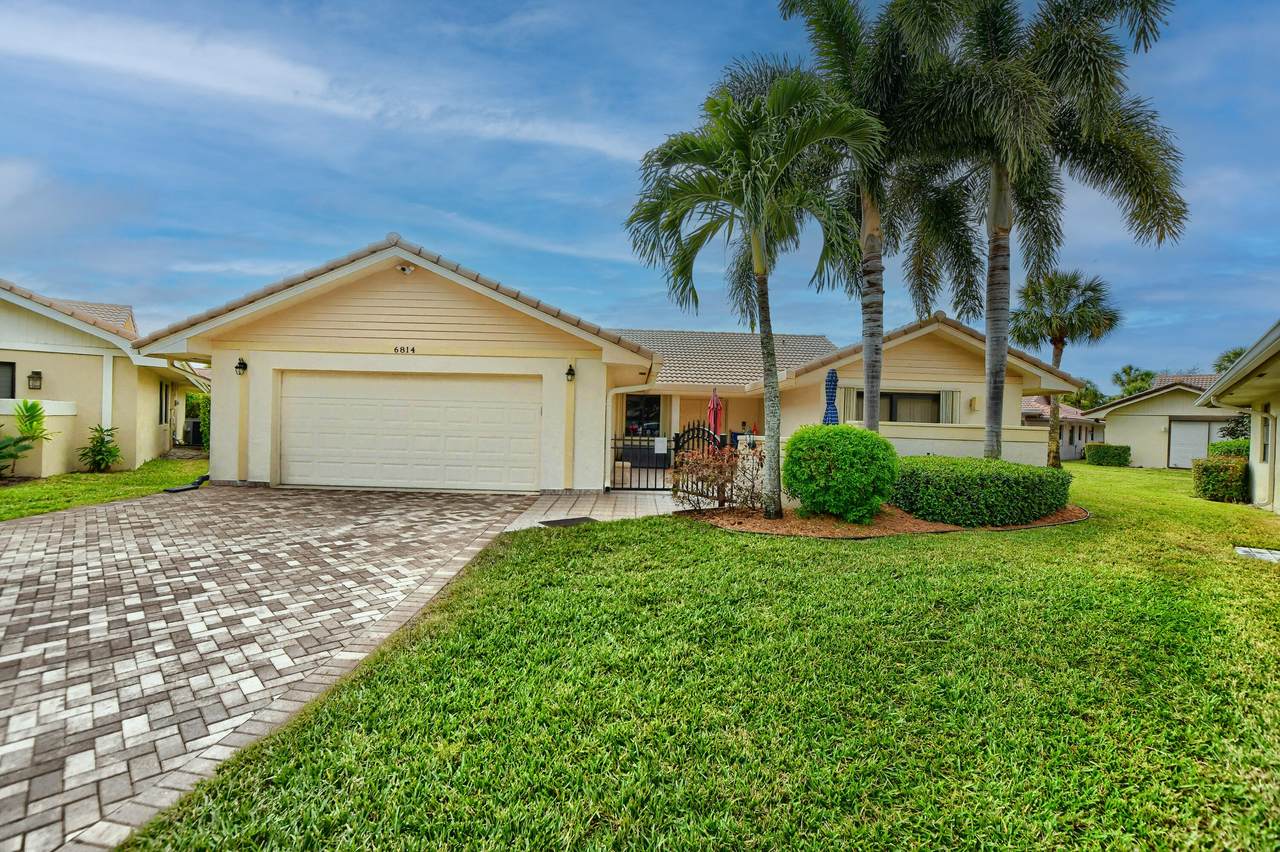 6814 Villas Drive - Photo 1