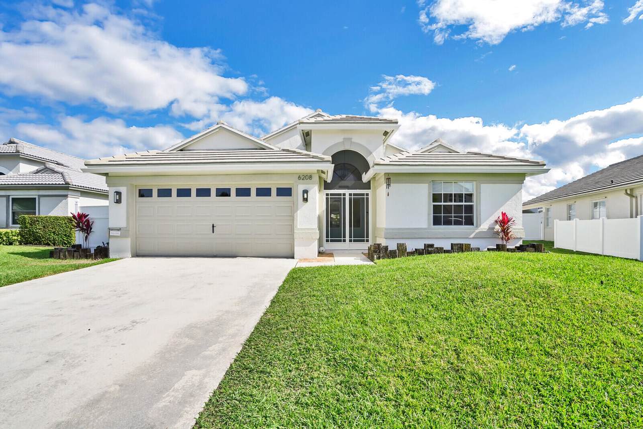 6208 Windlass Circle - Photo 1