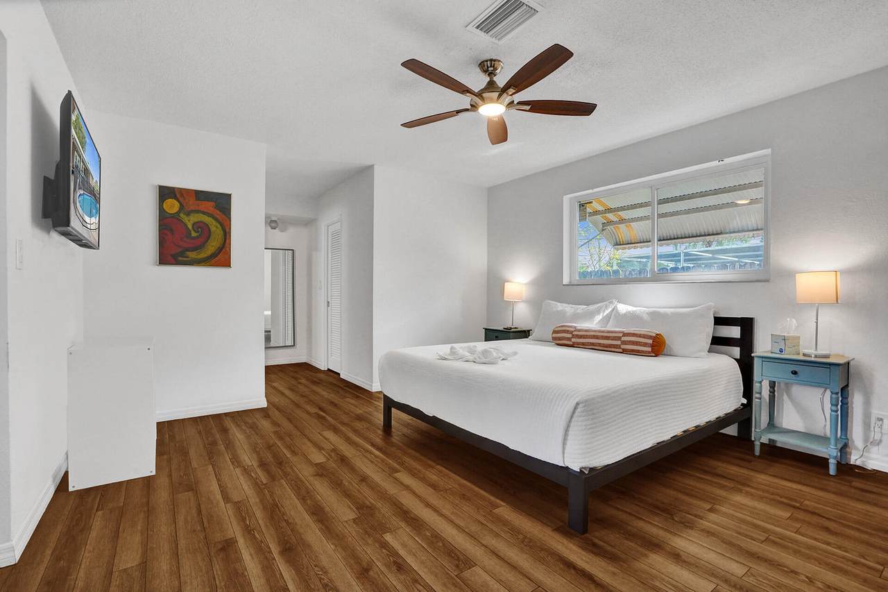 4533 Jefferson Street - Photo 1