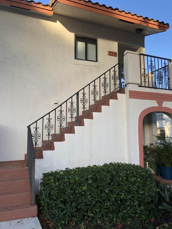 315 Palmwood Place - Photo 1