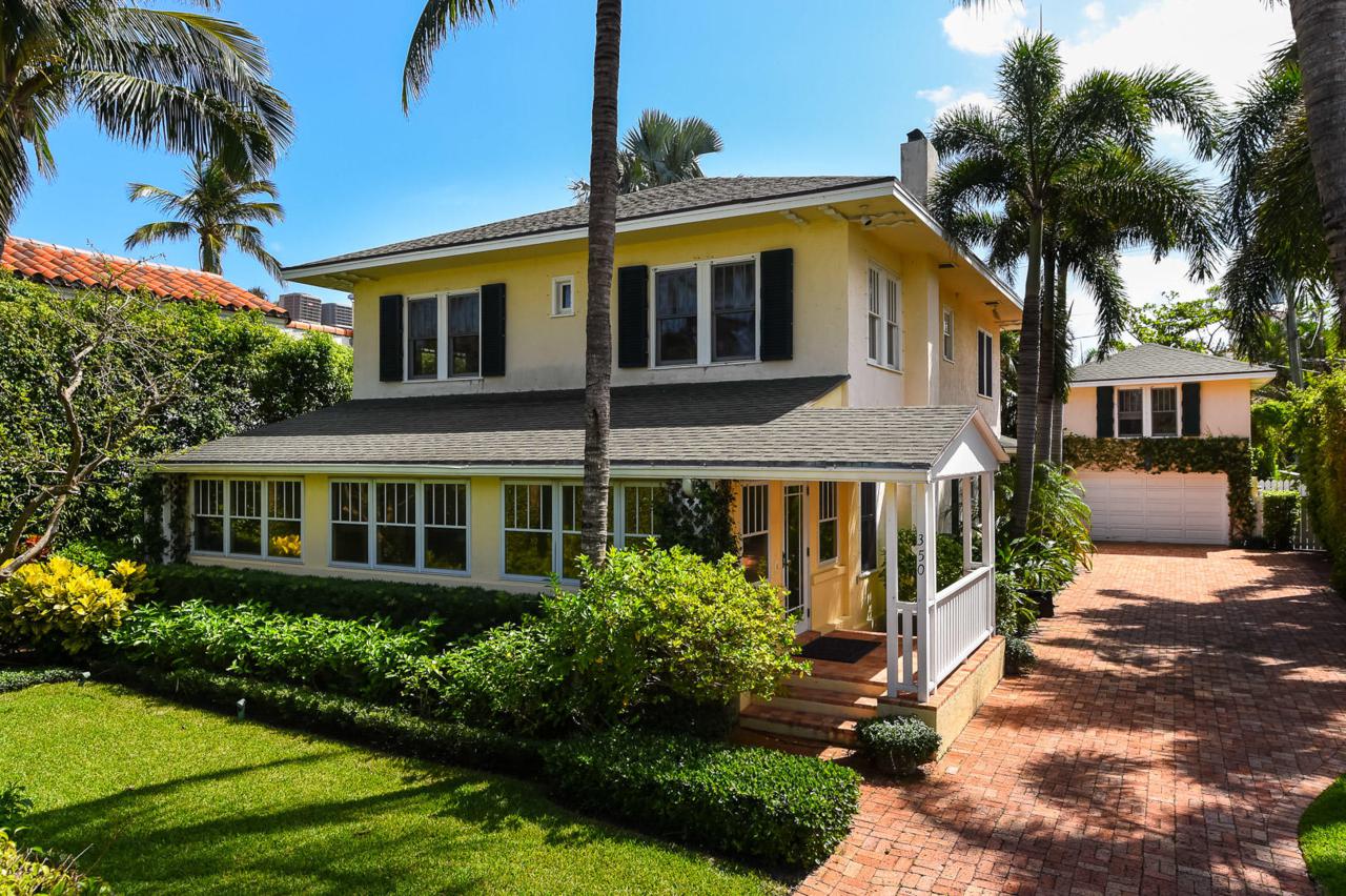 350 Seaspray Avenue - Photo 1
