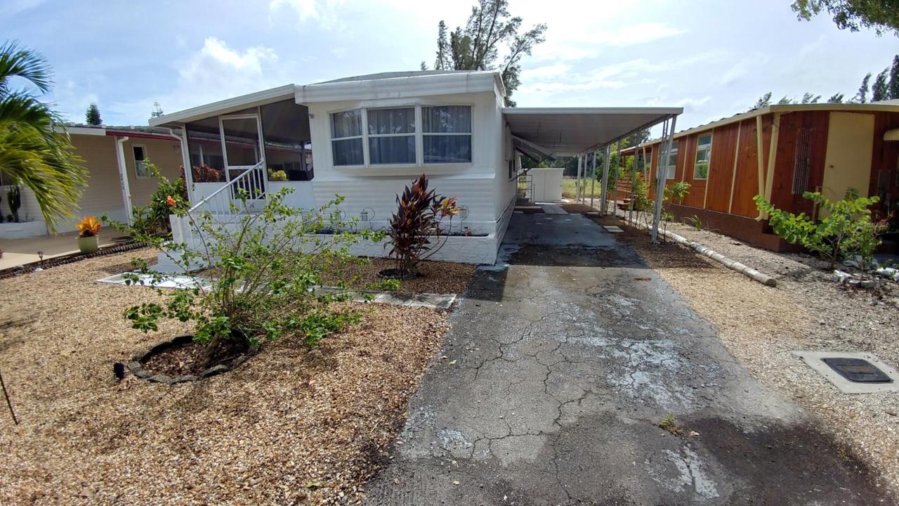 2936 Marina Drive - Photo 1