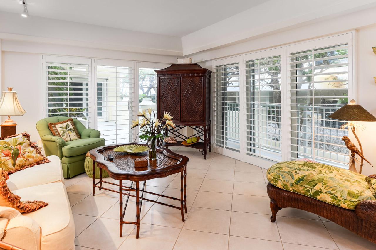 350 Ocean Boulevard - Photo 1