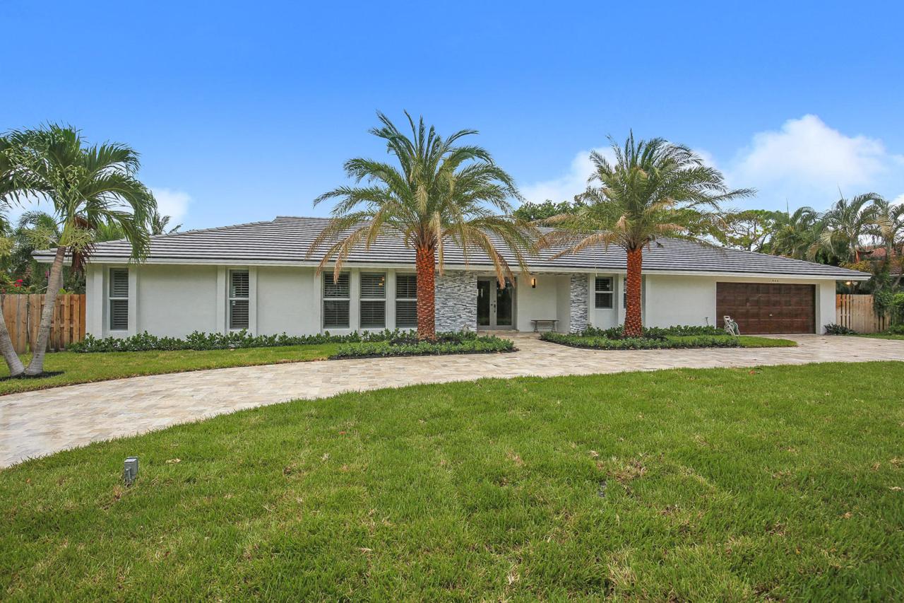 940 14th Drive - Photo 1