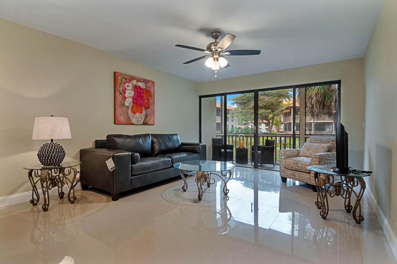 515 Brackenwood Place - Photo 1