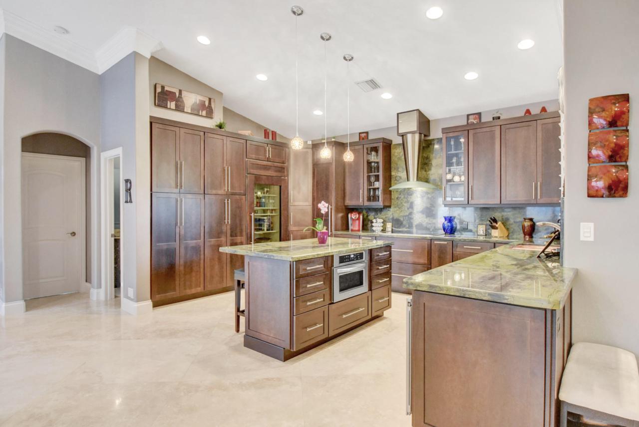 12085 59th Street - Photo 1