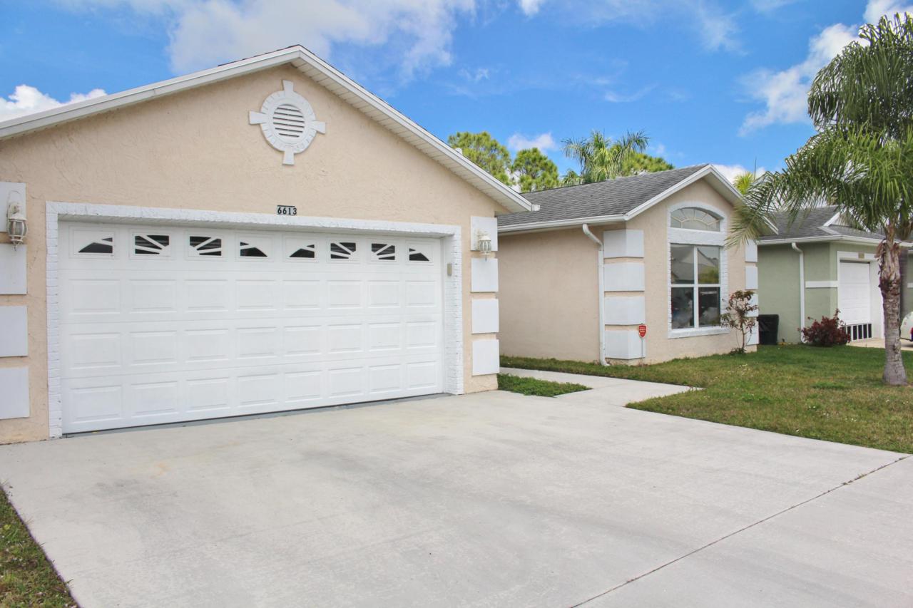 6613 Alemendra - Photo 1