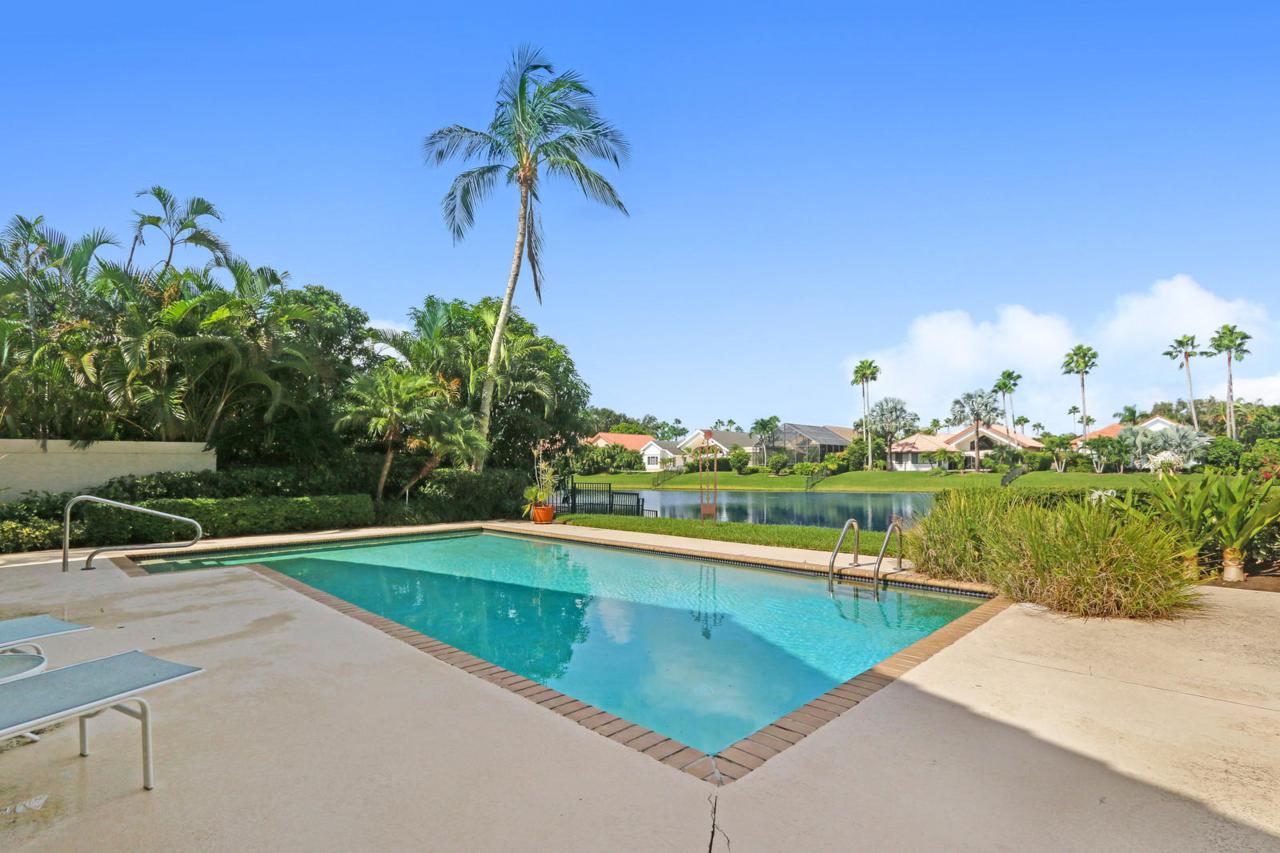 13765 Le Havre Drive - Photo 1