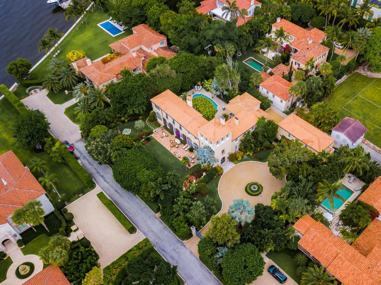 235 Banyan Road - Photo 1