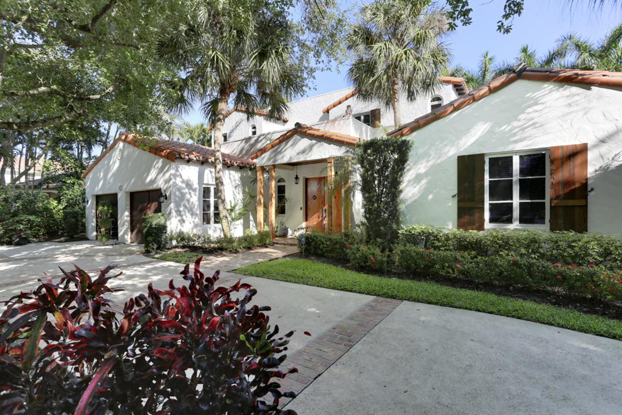 825 Aurelia Street - Photo 1