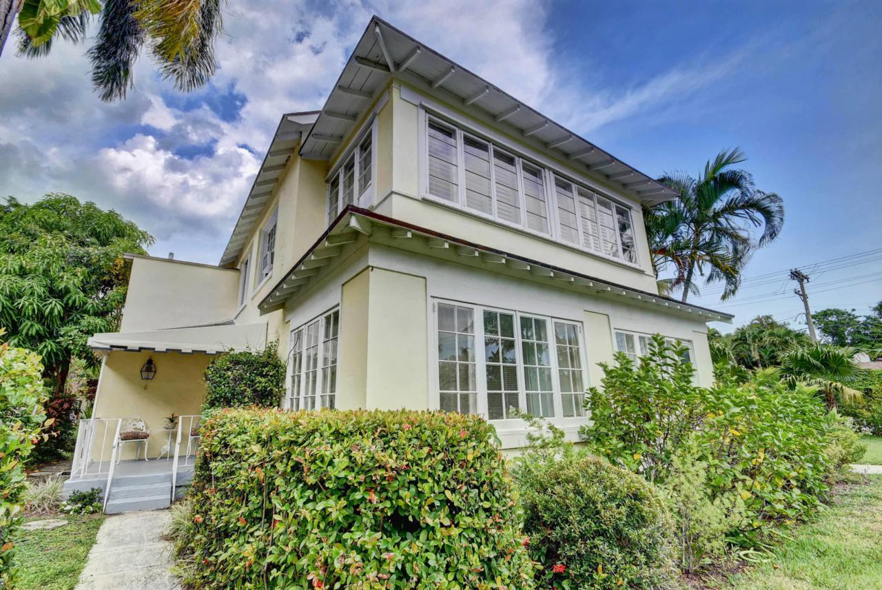 301 Chilean Avenue - Photo 1