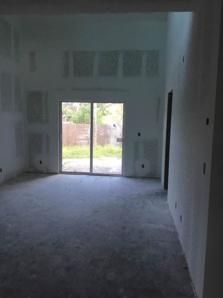 128 Lakeview Avenue - Photo 1