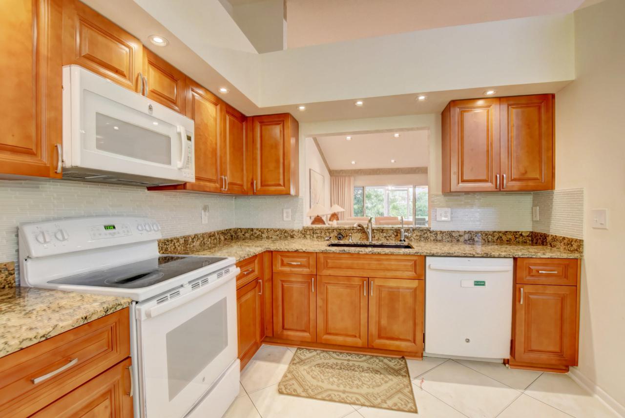 7754 Coral Lake Drive - Photo 1