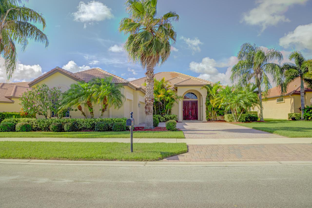 921 Grand Reserve Boulevard - Photo 1