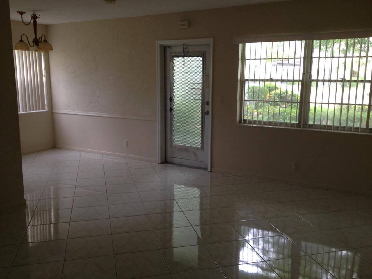 52 Norwich C - Photo 1
