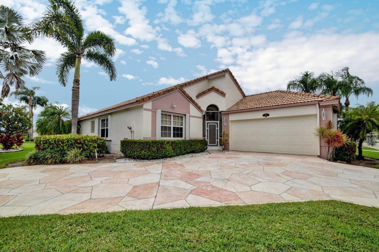 7591 Stirling Bridge Boulevard - Photo 1