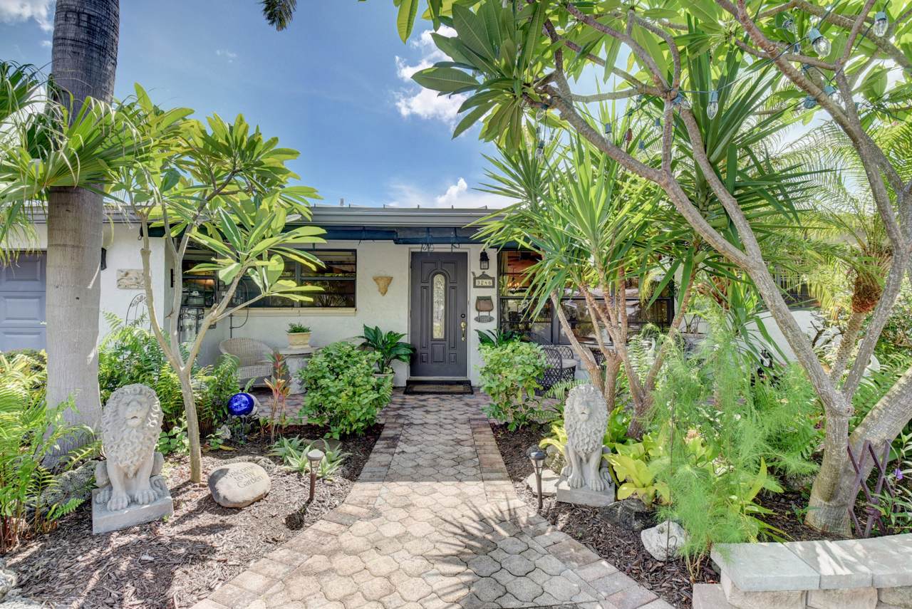 3246 27th Terrace - Photo 1