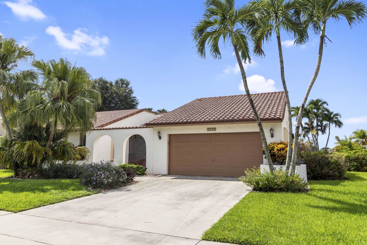 2730 23rd Cranbrook Drive - Photo 1