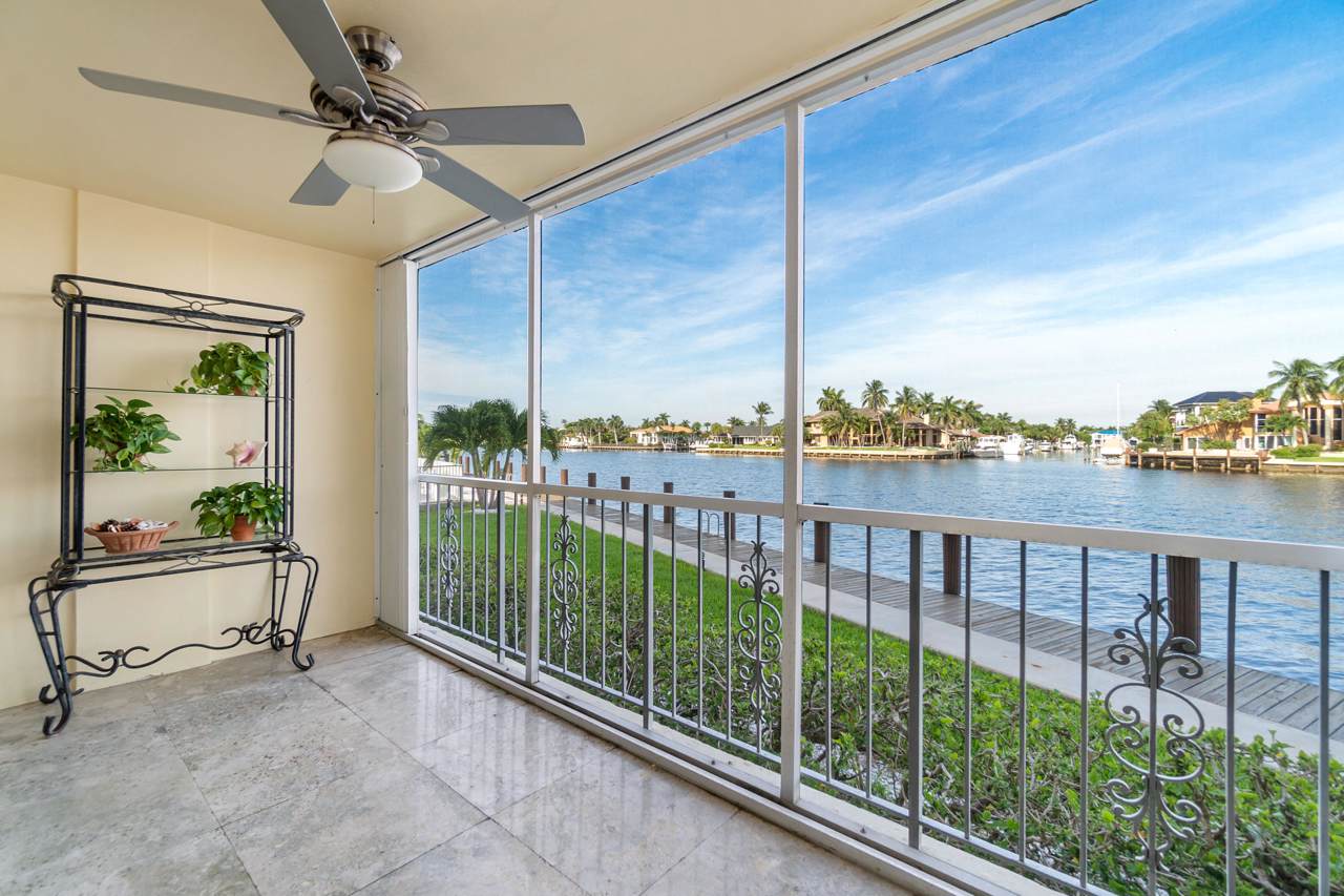 3114 Ocean Boulevard - Photo 1