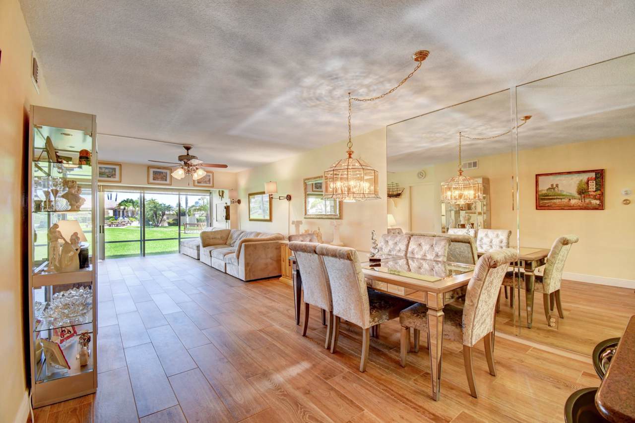 921 Spanish Circle - Photo 1