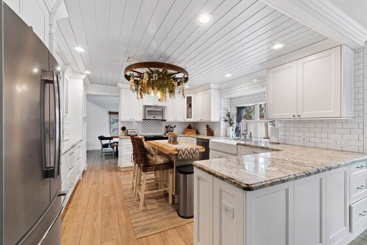 13120 Coastal Circle - Photo 1